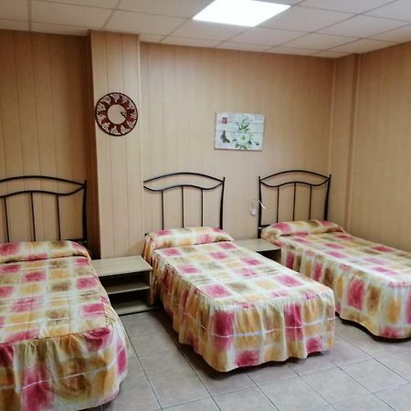 Albergue De Peregrinos A Santiago Белорадо Екстериор снимка